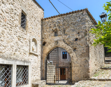 Il Borgo di Aquino